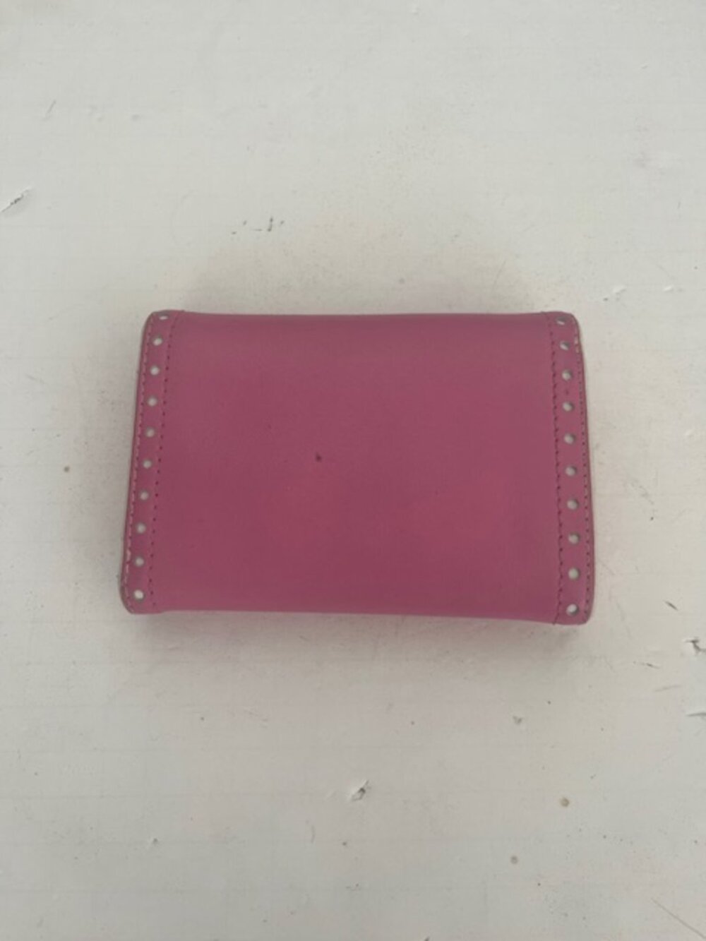 Pink leather Coach wallet - Picture 3 of 3
